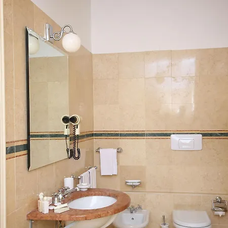 Sofia Gardone Riviera