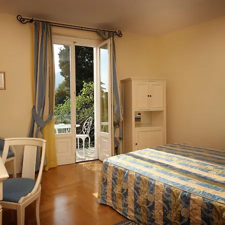 Sofia 4* Gardone Riviera