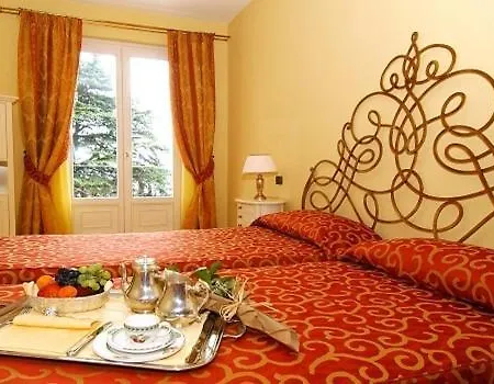 Sofia 4* Gardone Riviera