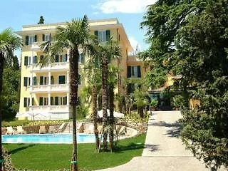 Sofia Hotel Gardone Riviera