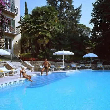 Sofia Hotel Gardone Riviera