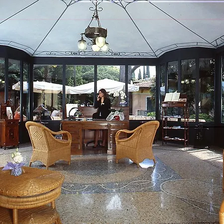Hotel Sofia Gardone Riviera