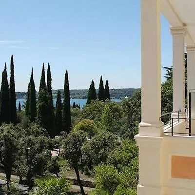 Sofia Gardone Riviera